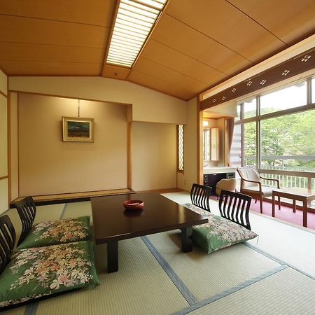 Iizaka Hotel Juraku Fukushima  Exterior foto