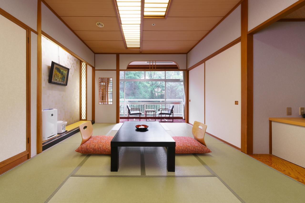Iizaka Hotel Juraku Fukushima  Exterior foto